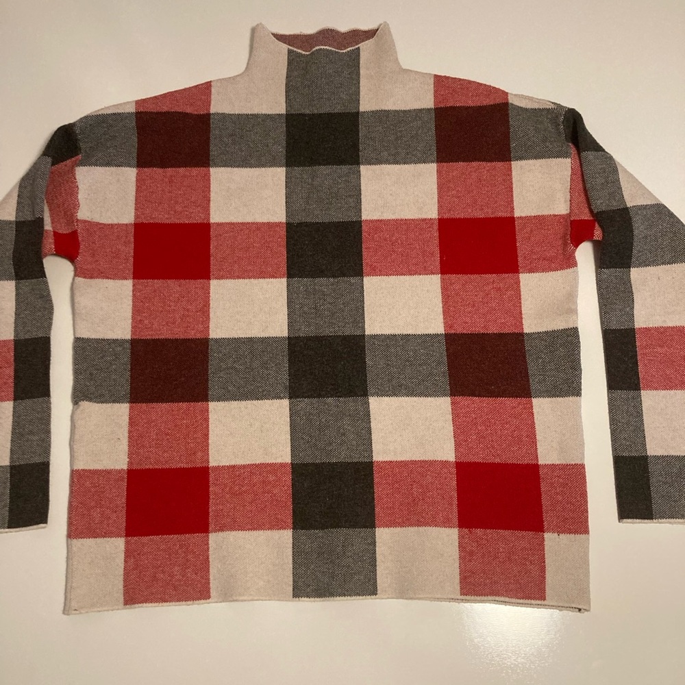 Tahari Red and Gray Plaid Turtleneck Sweater size L